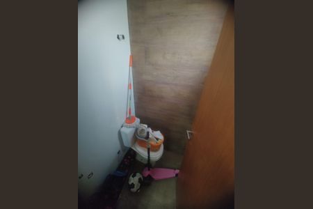 Casa à venda com 241m², 3 quartos e 5 vagas