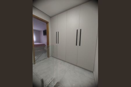 Casa à venda com 241m², 3 quartos e 5 vagas