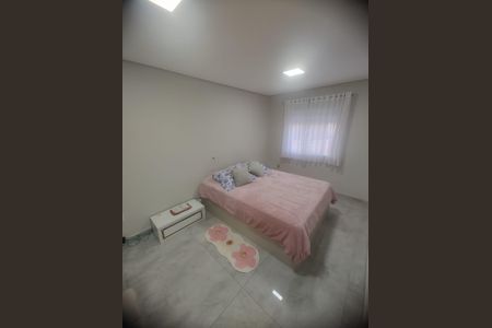 Casa à venda com 241m², 3 quartos e 5 vagas