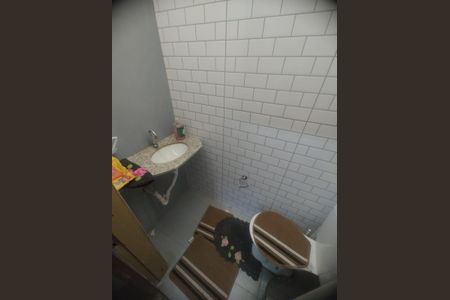 Casa à venda com 241m², 3 quartos e 5 vagas