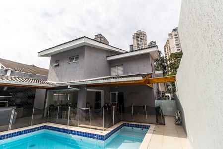 Casa de condomínio à venda com 297m², 3 quartos e 2 vagas Casa de condomínio à venda com 297m², 3 quartos e 2 vagasPiscina