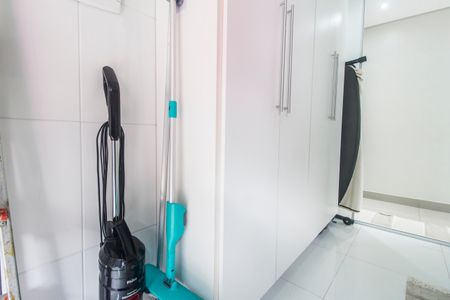 Casa de condomínio à venda com 297m², 3 quartos e 2 vagas Casa de condomínio à venda com 297m², 3 quartos e 2 vagasÁrea de Serviço