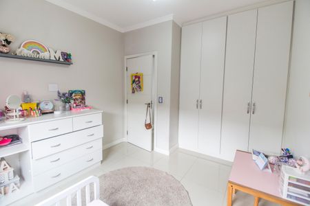 Casa de condomínio à venda com 297m², 3 quartos e 2 vagas Casa de condomínio à venda com 297m², 3 quartos e 2 vagasQuarto 1