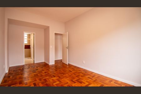 Apartamento à venda com 123m², 3 quartos e 1 vaga Apartamento à venda com 123m², 3 quartos e 1 vagaSuíte