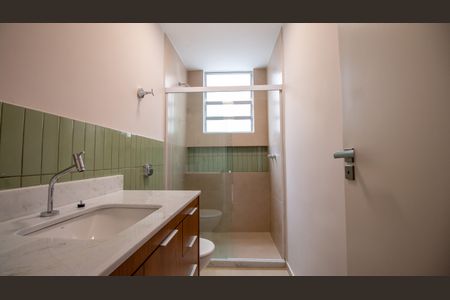 Apartamento à venda com 123m², 3 quartos e 1 vaga Apartamento à venda com 123m², 3 quartos e 1 vagaBanheiro Social