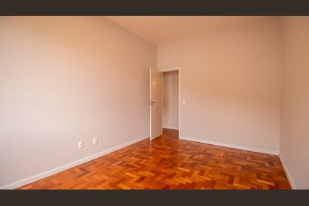 Apartamento à venda com 123m², 3 quartos e 1 vaga Apartamento à venda com 123m², 3 quartos e 1 vagaQuarto