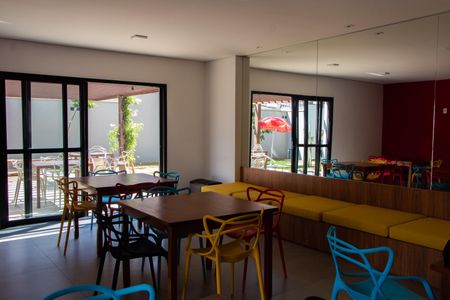 Apartamento à venda com 98m², 3 quartos e 2 vagas Apartamento à venda com 98m², 3 quartos e 2 vagasÁREA COMUM - SALÃO INFANTIL