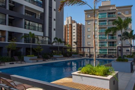 Apartamento à venda com 98m², 3 quartos e 2 vagas Apartamento à venda com 98m², 3 quartos e 2 vagasÁREA COMUM - PISCINA