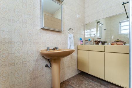 Casa à venda com 227m², 3 quartos e 2 vagas Casa à venda com 227m², 3 quartos e 2 vagasFoto 25