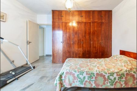 Casa à venda com 227m², 3 quartos e 2 vagas Casa à venda com 227m², 3 quartos e 2 vagasFoto 21