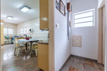 Casa à venda com 227m², 3 quartos e 2 vagas Casa à venda com 227m², 3 quartos e 2 vagasFoto 09