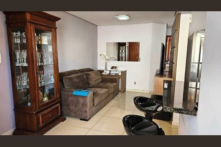 Sala de apartamento para alugar com 2 quartos, 51m² em Petrópolis, Porto Alegre