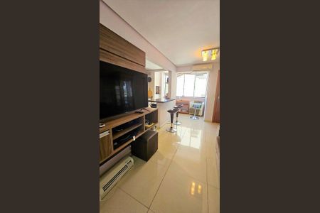 Sala de apartamento para alugar com 2 quartos, 51m² em Petrópolis, Porto Alegre