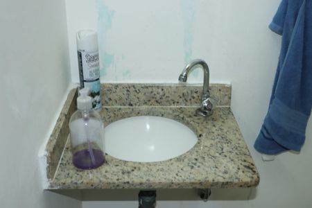 Casa de Condomínio para alugar com 3 quartos, 88m² em Jardim Barbacena, Cotia