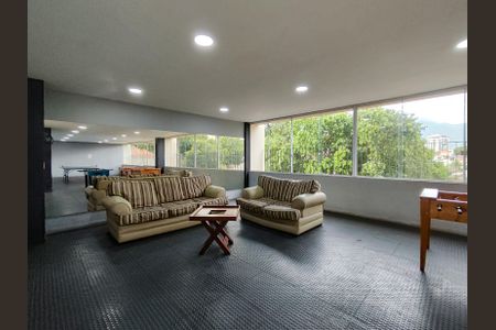 Apartamento à venda com 83m², 2 quartos e 1 vagaÁrea comum