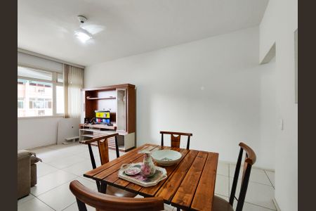 Apartamento à venda com 83m², 2 quartos e 1 vagaSala