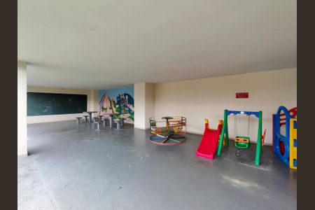 Apartamento à venda com 83m², 2 quartos e 1 vagaÁrea comum - Playground