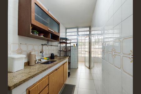 Apartamento à venda com 83m², 2 quartos e 1 vagaCozinha