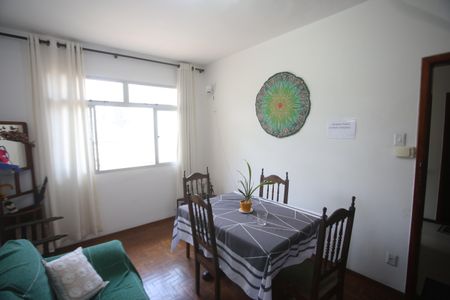Sala de apartamento à venda com 3 quartos, 90m² em Alto Barroca, Belo Horizonte