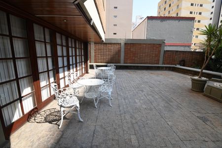 Apartamento à venda com 80m², 2 quartos e 1 vagaÁrea comum