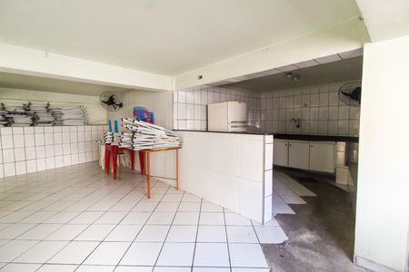 Apartamento à venda com 47m², 2 quartos e 1 vaga Apartamento à venda com 47m², 2 quartos e 1 vagaÁrea comum - Salão de festas