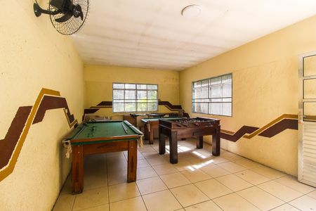 Apartamento à venda com 47m², 2 quartos e 1 vaga Apartamento à venda com 47m², 2 quartos e 1 vagaÁreaEspaço de jogos comum - Salão de festas