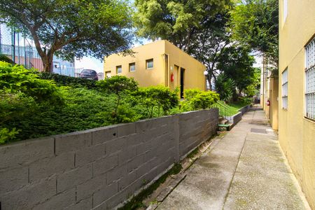 Apartamento à venda com 47m², 2 quartos e 1 vaga Apartamento à venda com 47m², 2 quartos e 1 vagaÁrea comum