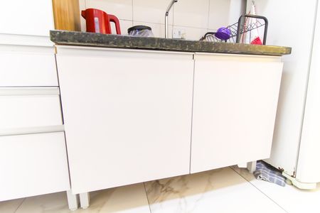 Apartamento à venda com 47m², 2 quartos e 1 vaga Apartamento à venda com 47m², 2 quartos e 1 vagaCozinha e Área de Serviço