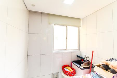 Apartamento à venda com 47m², 2 quartos e 1 vaga Apartamento à venda com 47m², 2 quartos e 1 vagaÁrea de Serviço