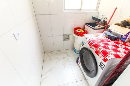 Apartamento à venda com 47m², 2 quartos e 1 vaga Apartamento à venda com 47m², 2 quartos e 1 vagaÁrea de Serviço