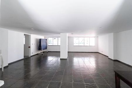 Apartamento à venda com 90m², 3 quartos e 2 vagasÁrea comum - Salão de festas