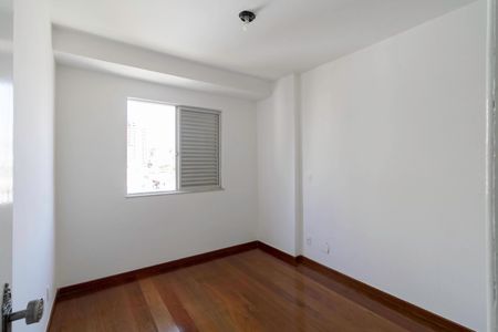 Apartamento à venda com 90m², 3 quartos e 2 vagasSuíte