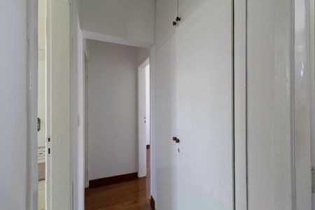 Apartamento à venda com 90m², 3 quartos e 2 vagasCorredor