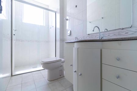 Apartamento à venda com 90m², 3 quartos e 2 vagasBanheiro social