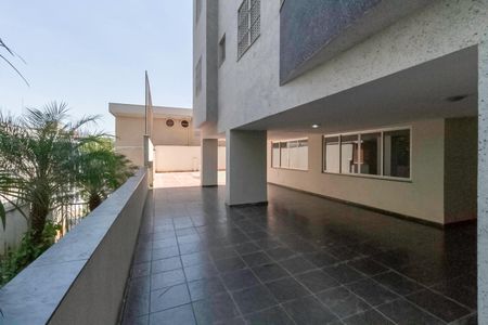 Apartamento à venda com 90m², 3 quartos e 2 vagasEntrada