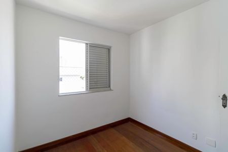 Apartamento à venda com 90m², 3 quartos e 2 vagasQuarto 1