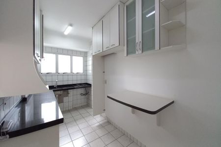 Apartamento para alugar com 78m², 2 quartos e 2 vagas Apartamento para alugar com 78m², 2 quartos e 2 vagasCozinha