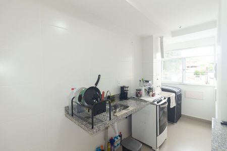 Apartamento para alugar com 58m², 2 quartos e 1 vaga Apartamento para alugar com 58m², 2 quartos e 1 vagaCozinha e Área de Serviço