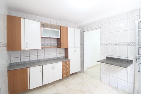 Casa para alugar com 1 quarto, 80m² em Cidade Dutra, São Paulo