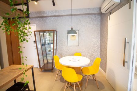 Apartamento para alugar com 51m², 1 quarto e 1 vaga Apartamento para alugar com 51m², 1 quarto e 1 vagaSala de Jantar