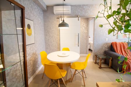 Apartamento para alugar com 51m², 1 quarto e 1 vaga Apartamento para alugar com 51m², 1 quarto e 1 vagaSala de Jantar