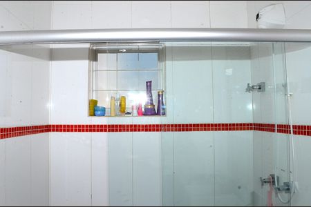 Casa à venda com 280m², 2 quartos e 2 vagasBanheiro Corredor