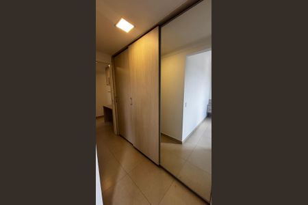 Apartamento à venda com 93m², 3 quartos e 2 vagas Apartamento à venda com 93m², 3 quartos e 2 vagasSuíte