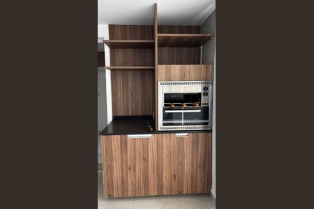 Apartamento à venda com 93m², 3 quartos e 2 vagas Apartamento à venda com 93m², 3 quartos e 2 vagasVaranda gourmet