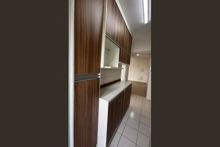 Apartamento à venda com 93m², 3 quartos e 2 vagas Apartamento à venda com 93m², 3 quartos e 2 vagasCozinha