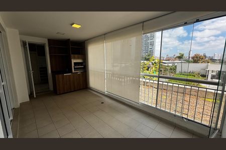 Apartamento à venda com 93m², 3 quartos e 2 vagas Apartamento à venda com 93m², 3 quartos e 2 vagasVaranda gourmet