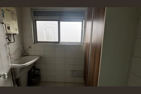 Apartamento à venda com 93m², 3 quartos e 2 vagas Apartamento à venda com 93m², 3 quartos e 2 vagasÁrea de Serviço