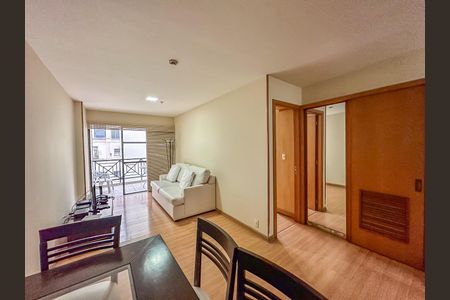 Apartamento para alugar com 51m², 1 quarto e 1 vagaSala
