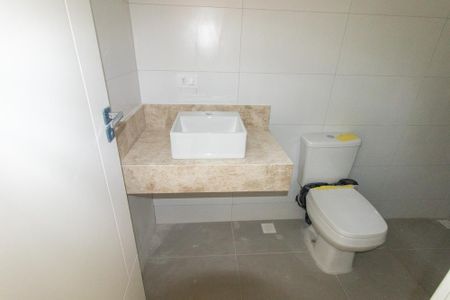 Casa para alugar com 225m², 3 quartos e 4 vagas Casa para alugar com 225m², 3 quartos e 4 vagasBanheiro da Suíte 3