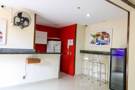Apartamento para alugar com 80m², 3 quartos e 1 vaga Apartamento para alugar com 80m², 3 quartos e 1 vagaÁrea comum - Salão de festas